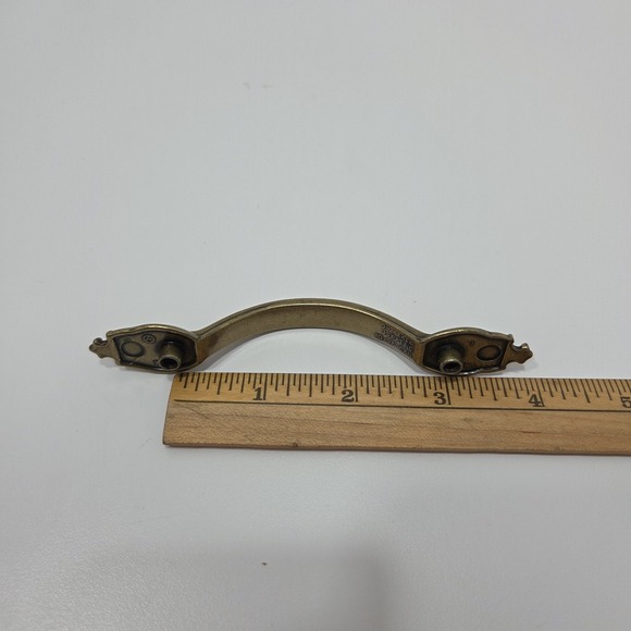 35 AMEROCK PULL HANDLES 735-1 WITH SCREWS - Picture 8 of 12